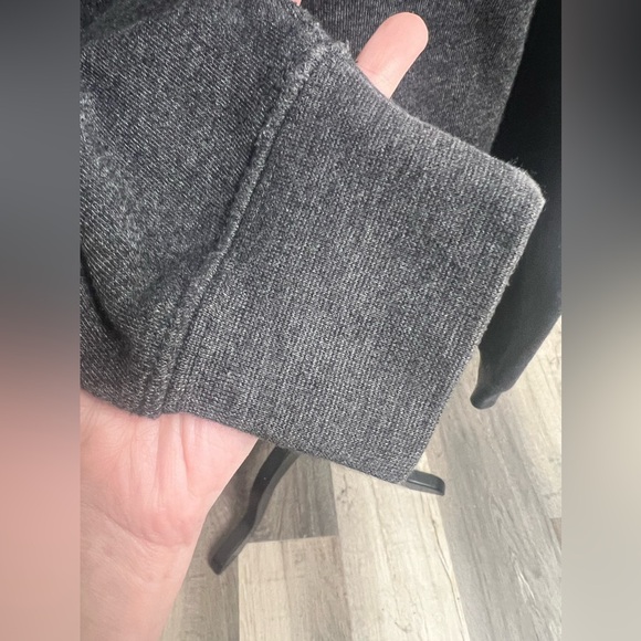 Y2K Gray California Hoodie! - Picture 7 of 13